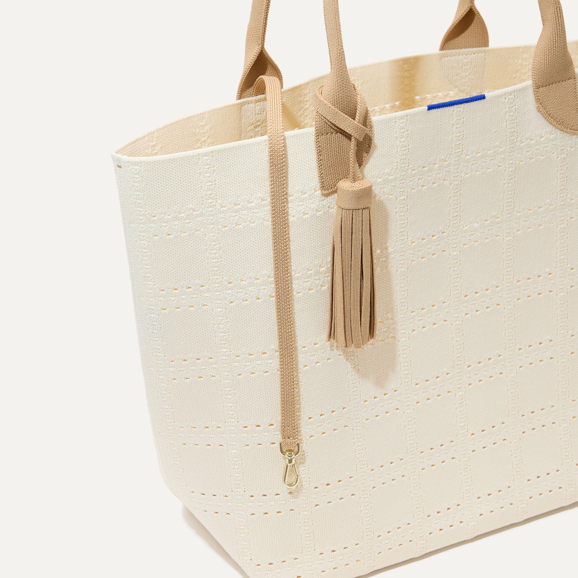 The Lightweight Tote - Ivory Perf - Image 7