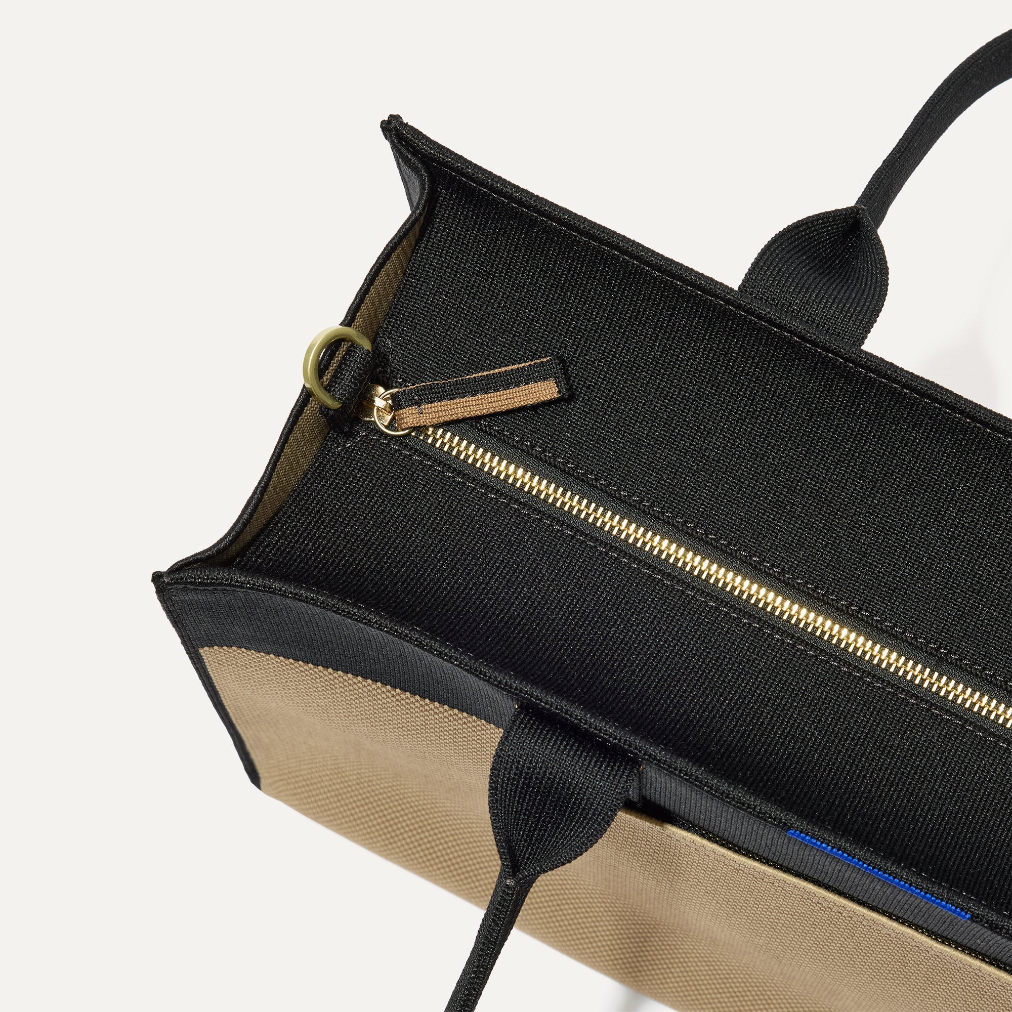 The Classic Tote - Tiramisu - Image 9