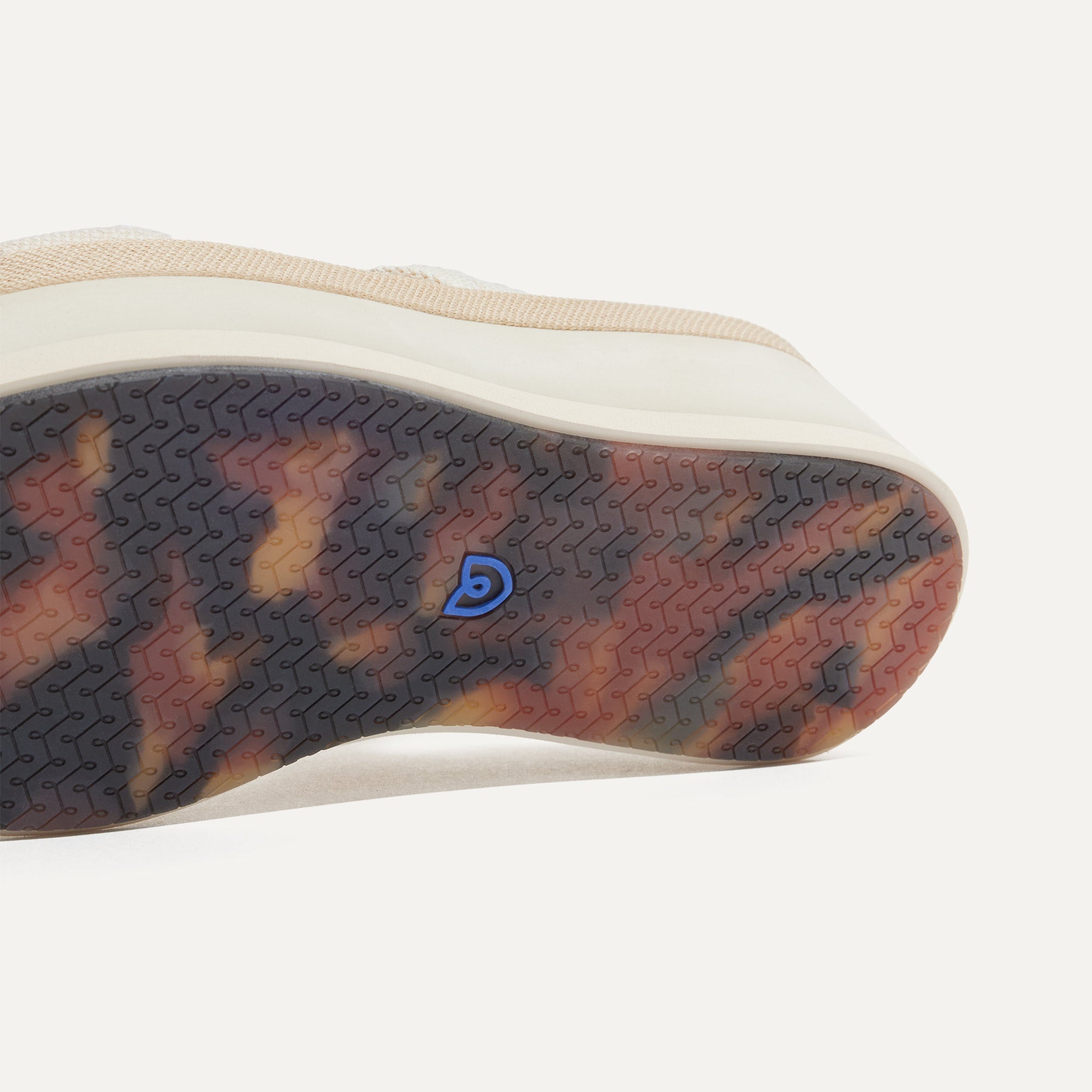 The Lightweight Wedge Sandal - Salt - Image 6