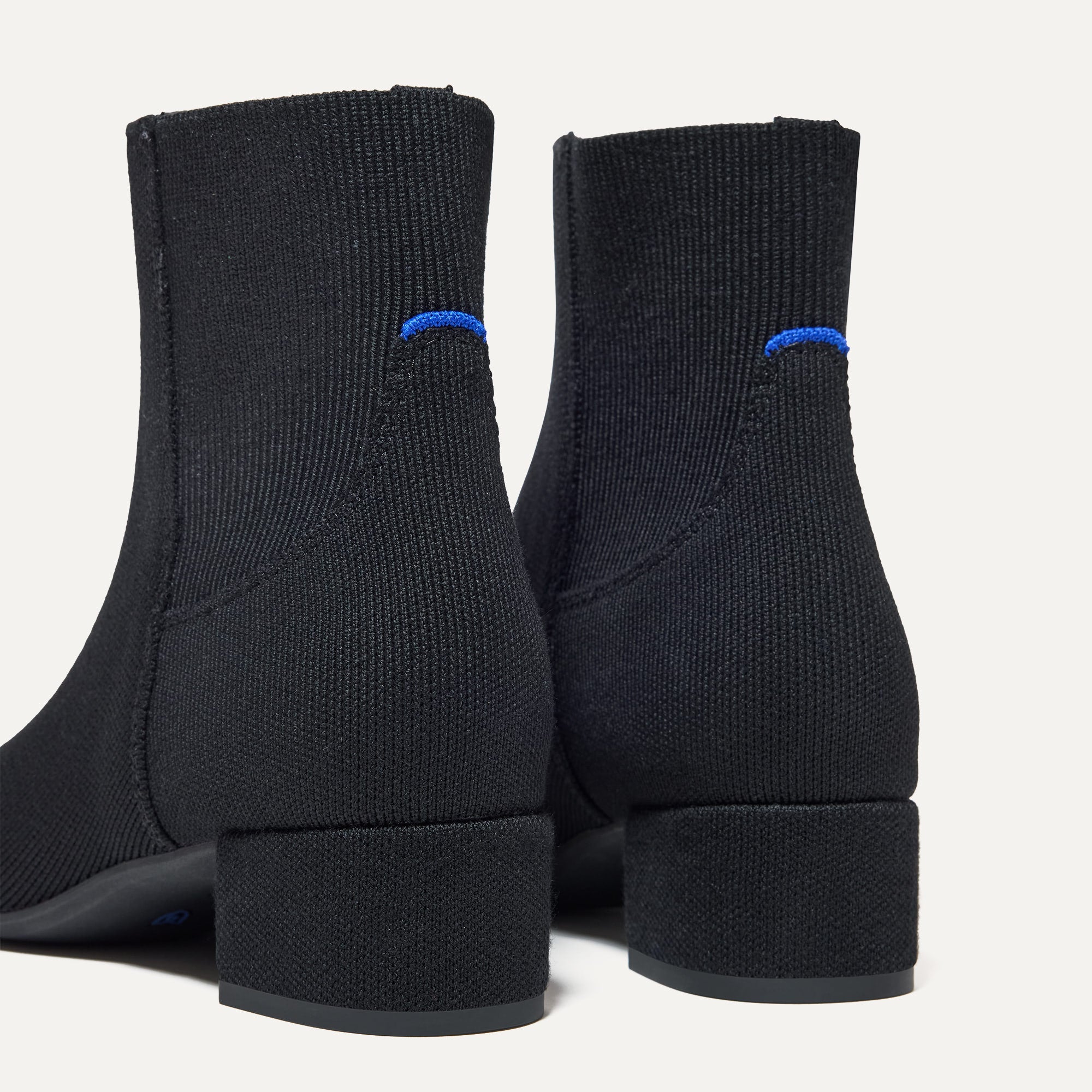 The Classic Boot - Black - Image 5