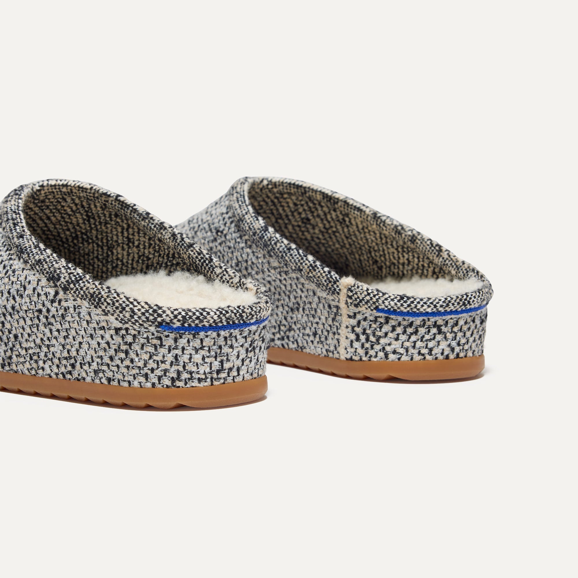 The Cozy Clog - Cookies and Cream Bouclé - Image 2
